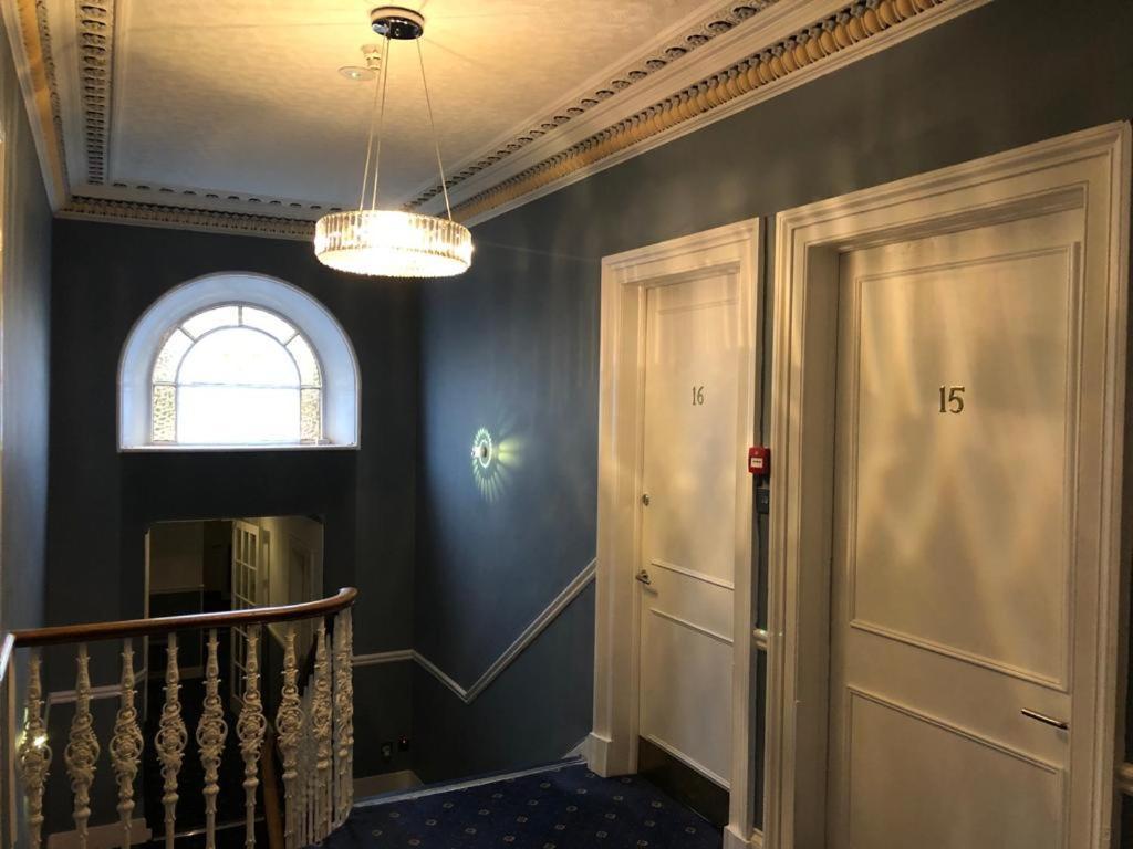 Edinburgh Lodge West End Bagian luar foto