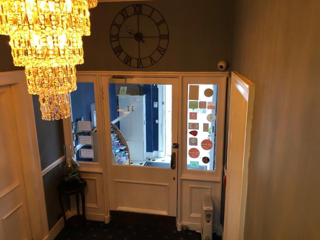 Edinburgh Lodge West End Bagian luar foto